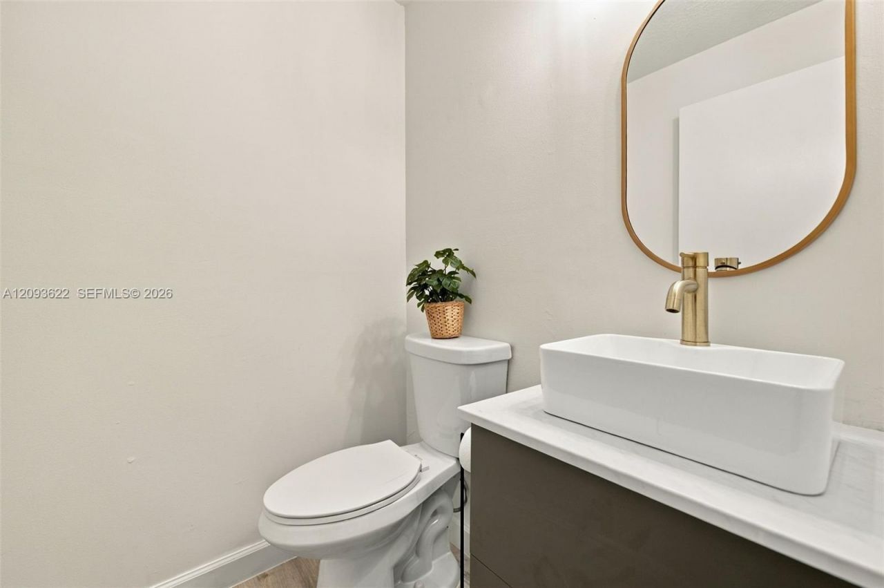 8531 NW 139th Ter, Unit 1406, Miami Lakes, FL 33016 Photo