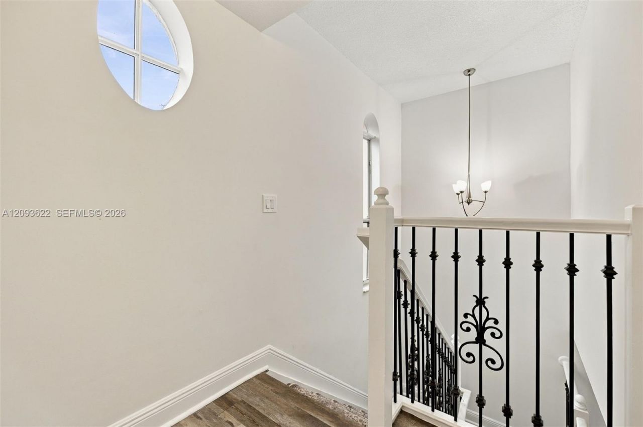 8531 NW 139th Ter, Unit 1406, Miami Lakes, FL 33016 Photo
