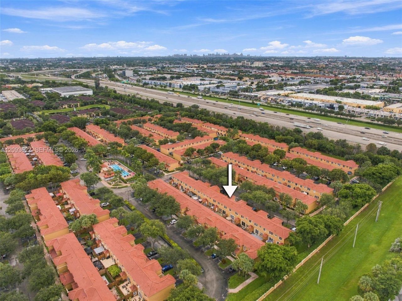 8531 NW 139th Ter, Unit 1406, Miami Lakes, FL 33016 Photo