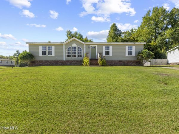 101 Cutlass Street , Jacksonville, NC 28546