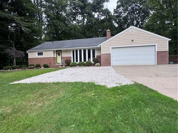 18953 Alexander Road , Walton Hills, OH 44146