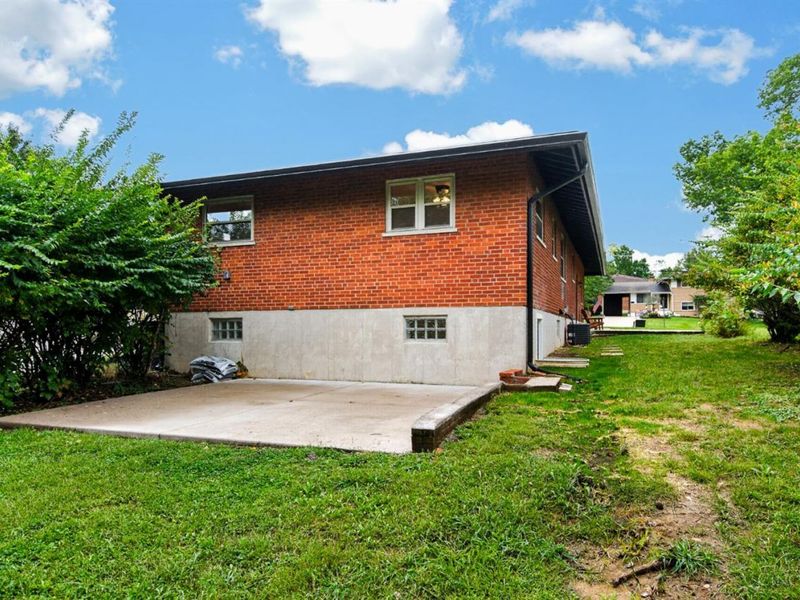 9031 Rolling Lane, Sycamore Township, OH 45236 Photo 18