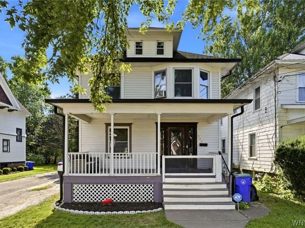 706 West Avenue, Medina, NY 14103