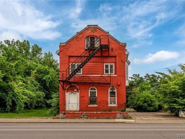 559 Genesee Street , Buffalo, NY 14204