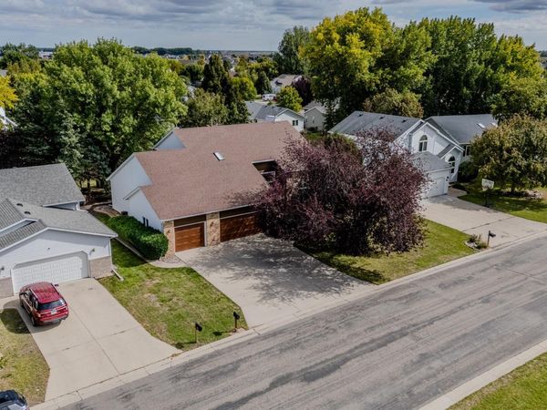 1814 32nd Street S, Moorhead, MN 56560