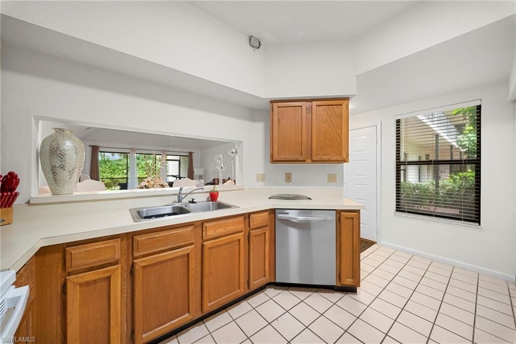 1833 Courtyard Way , Unit 105, Naples, FL 34112 Photo