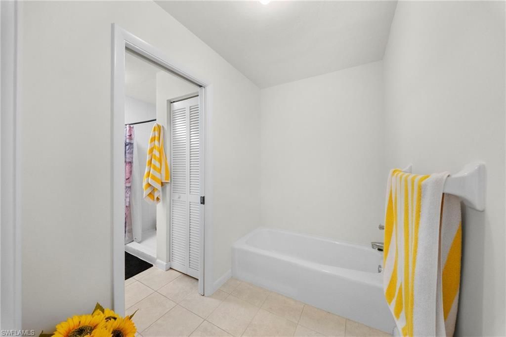 1833 Courtyard Way , Unit 105, Naples, FL 34112 Photo