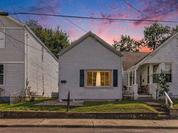 130 4th Avenue, Dayton, KY 41074