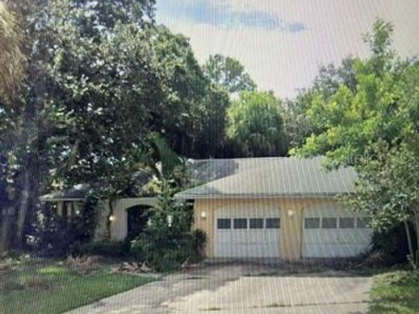 3054 HONEYSUCKLE ROAD, LARGO, FL 33770