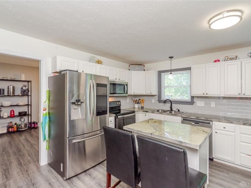 583 Skodborg Drive, Eaton, OH 45320 Photo 4