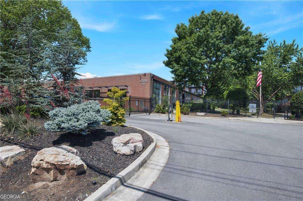 5200 Peachtree Road, Unit 2114, Atlanta, GA 30341 Main Photo