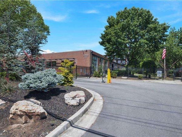 5200 Peachtree Road, Unit 2114, Atlanta, GA 30341
