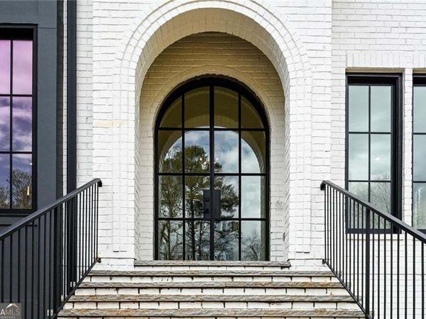 65 Woodlawn Drive NE, Marietta, GA 30067