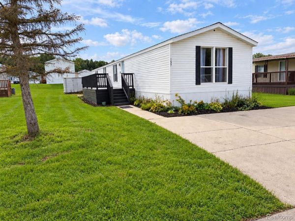 157 Pheasant Lane, Grand Blanc Township, Mi 48439