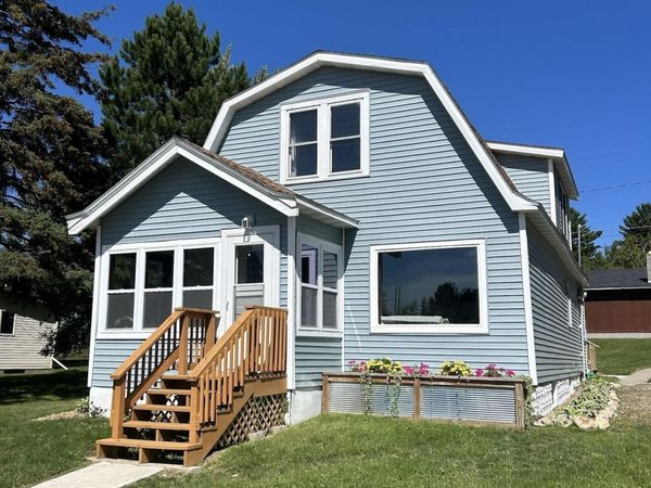 35 Jasper Street, Soudan, MN 55782