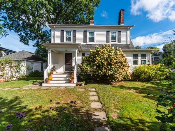 3 Parmenter Ter, Newton, MA 01754