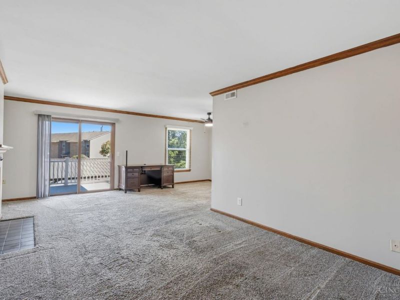 11753 Rose Lane, Unit 2, Springdale, OH 45246 Photo 9