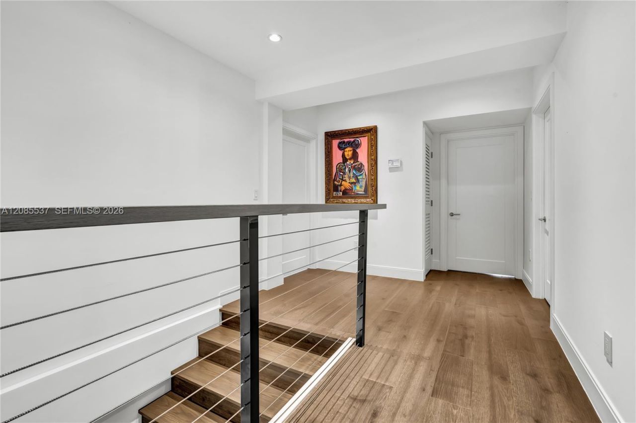 2802 Prairie Ave, Miami Beach, FL 33140 Photo