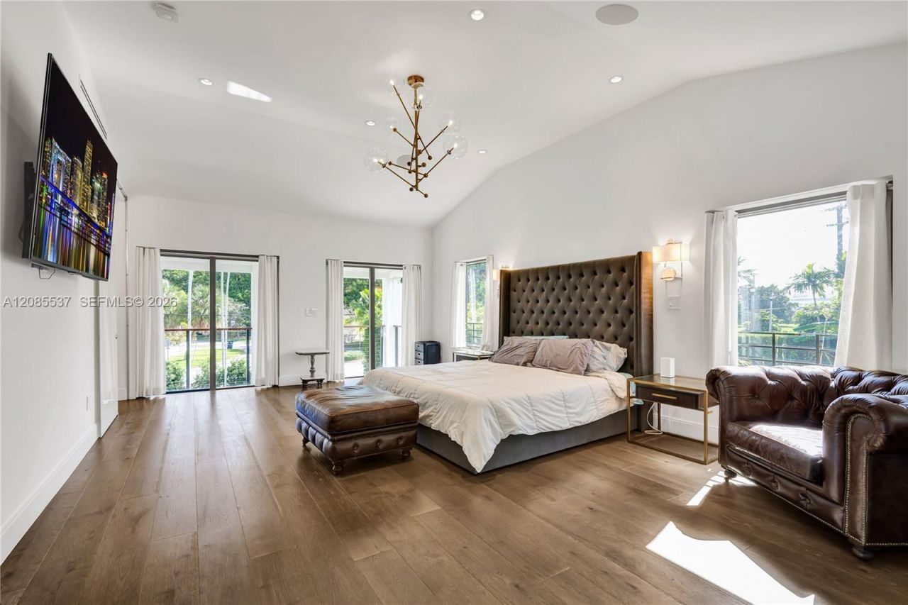2802 Prairie Ave, Miami Beach, FL 33140 Photo