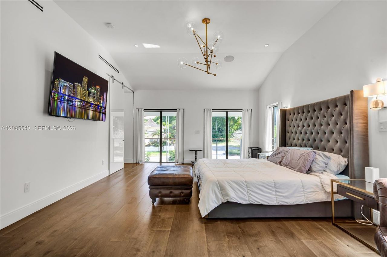 2802 Prairie Ave, Miami Beach, FL 33140 Photo