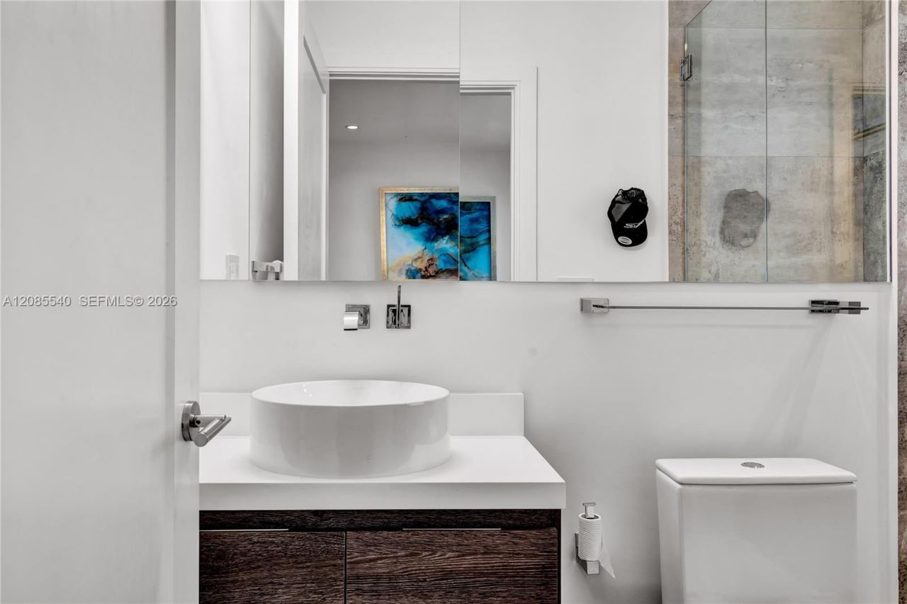 2802 Prairie Ave, Miami Beach, FL 33140 Photo