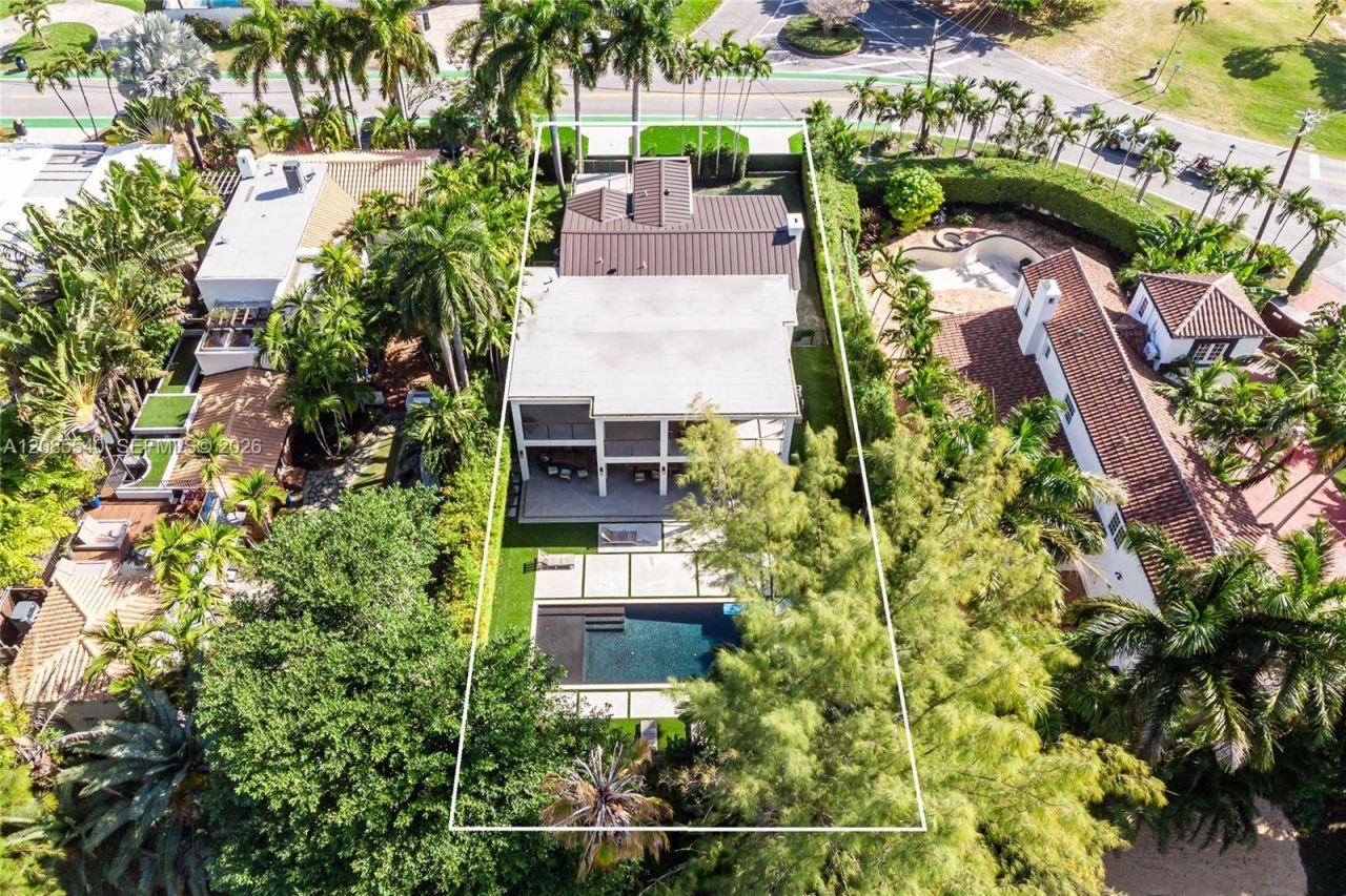 2802 Prairie Ave, Miami Beach, FL 33140 Photo