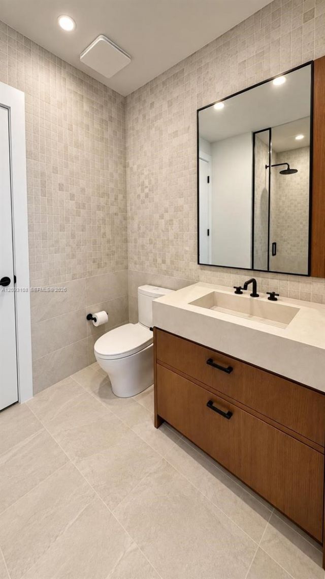 2200 Brickell Ave , Unit GV11, Miami, FL 33129 Photo