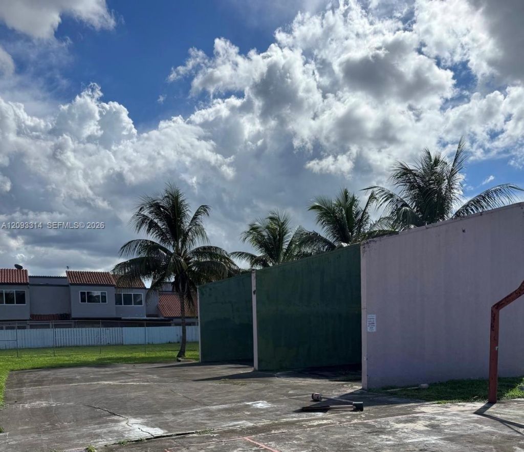 Please Call For Address, Miami, FL 33183 Photo