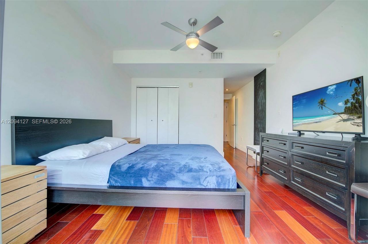 1577 Bay Rd , Unit 201, Miami Beach, FL 33139 Photo