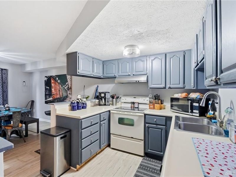 573 Winona Drive, Fairborn, OH 45324 Photo 7