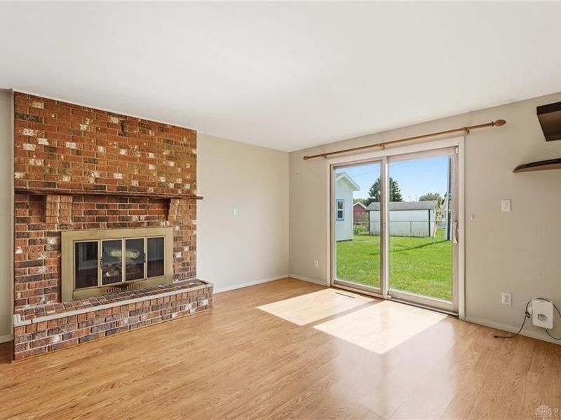 2033 Malibu Trail, Xenia, OH 45385 Photo 10
