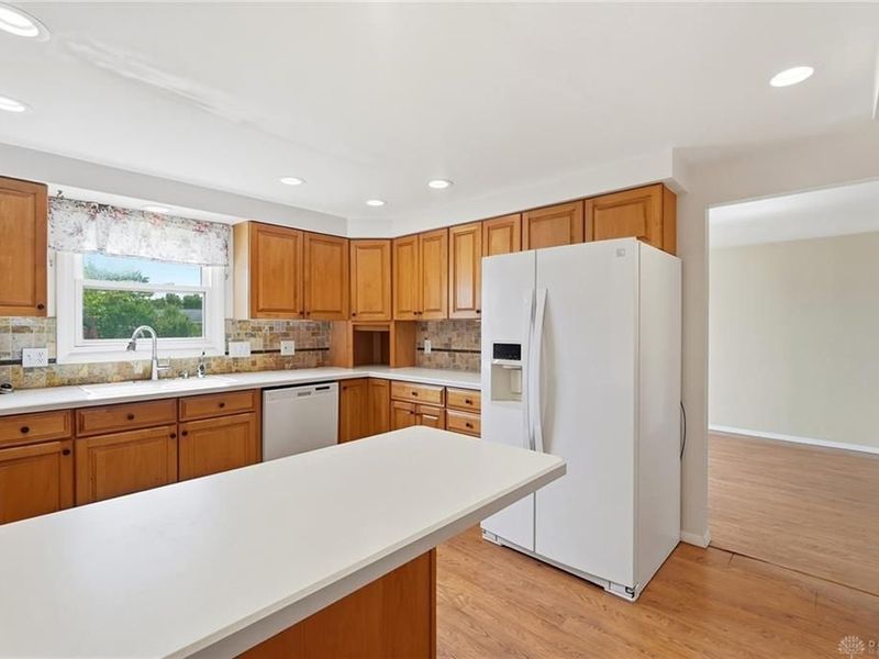 2033 Malibu Trail, Xenia, OH 45385 Photo 15