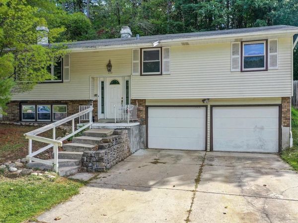 153 CLIFFVIEW DRIVE, Green Bay, WI 54302