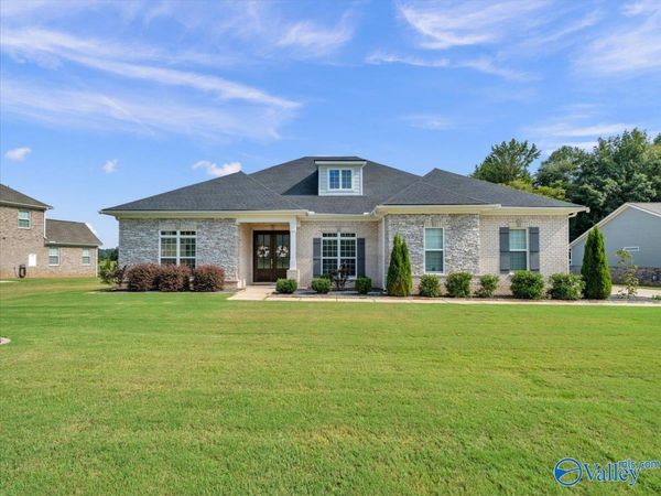 303 Merrydale Drive, Huntsville, AL 35811