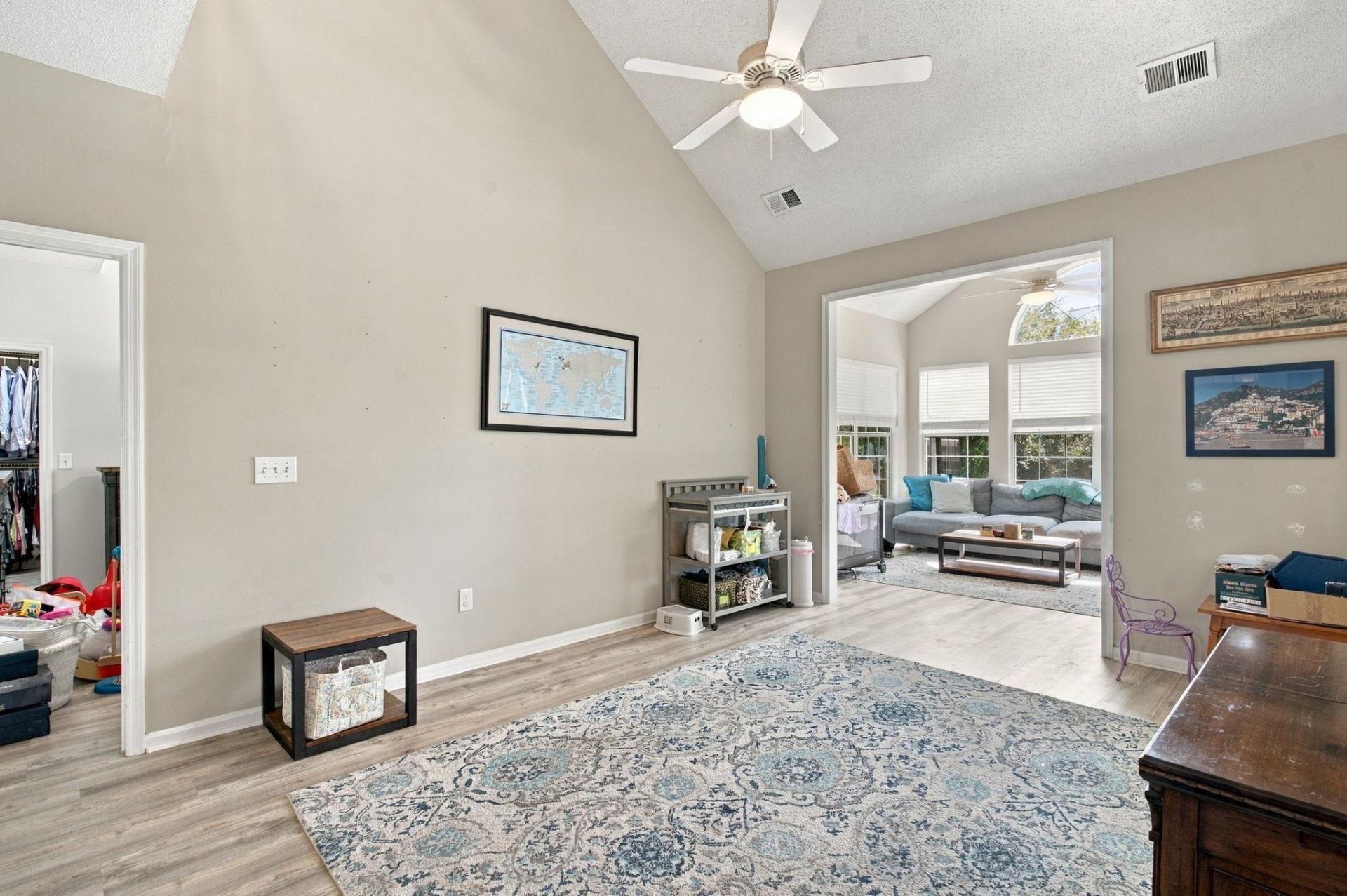 423 Blackberry Ln. Photo 5