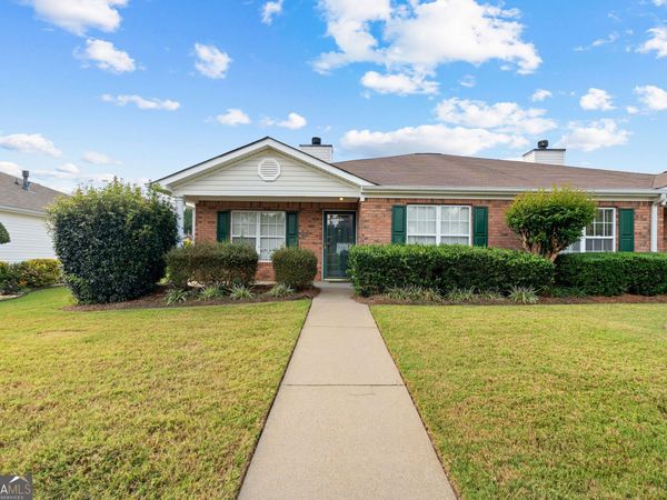 270 Autumn Glen Circle, Fayetteville, GA 30215