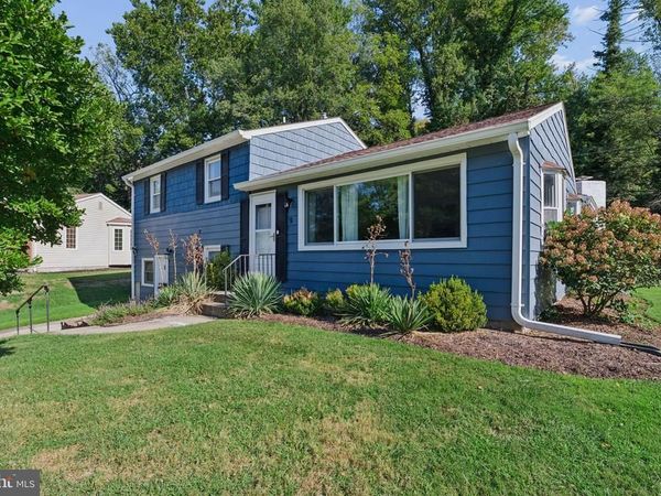 9 N HILLTOP ROAD, CATONSVILLE, MD 21228