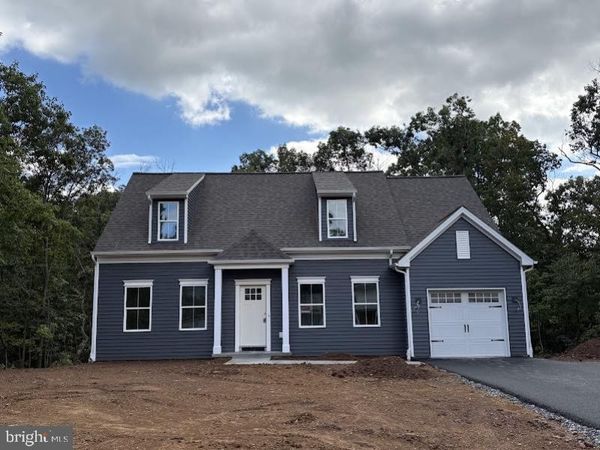 7 OAK LANE, MECHANICSBURG, PA 17050