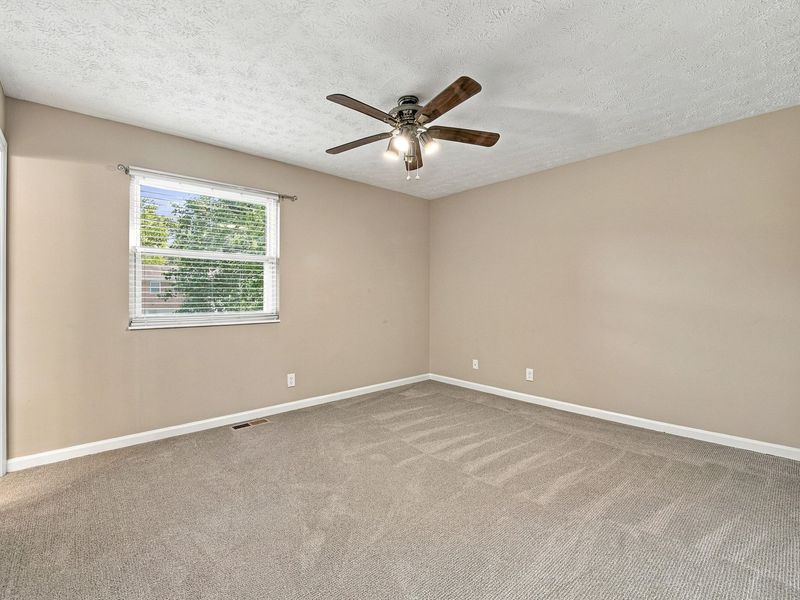 2610 Brookview Drive, Villa Hills, KY 41017 Photo 13