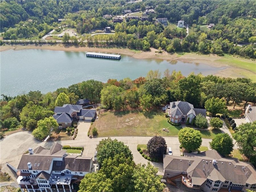 Property Image 40