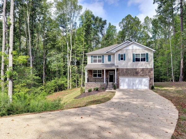 7611 Patriots Way , Gloucester, VA 23061