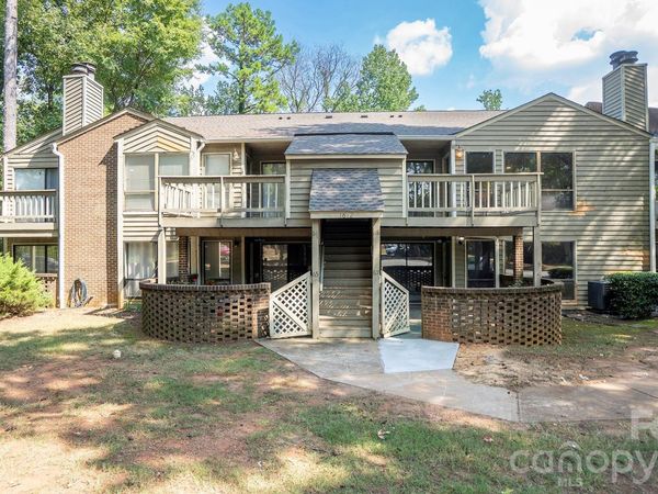1612 Sharon Road W, Unit 68, Charlotte, NC 28210