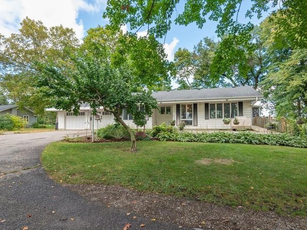 11165 Highway 7 , Waconia, MN 55387