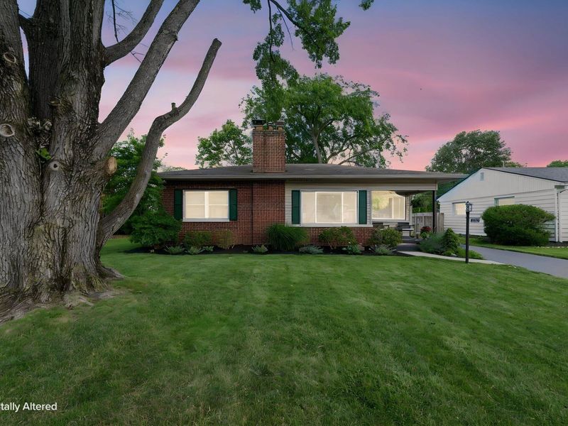 2394 Cranford Road, Columbus, OH 43221 Photo 2