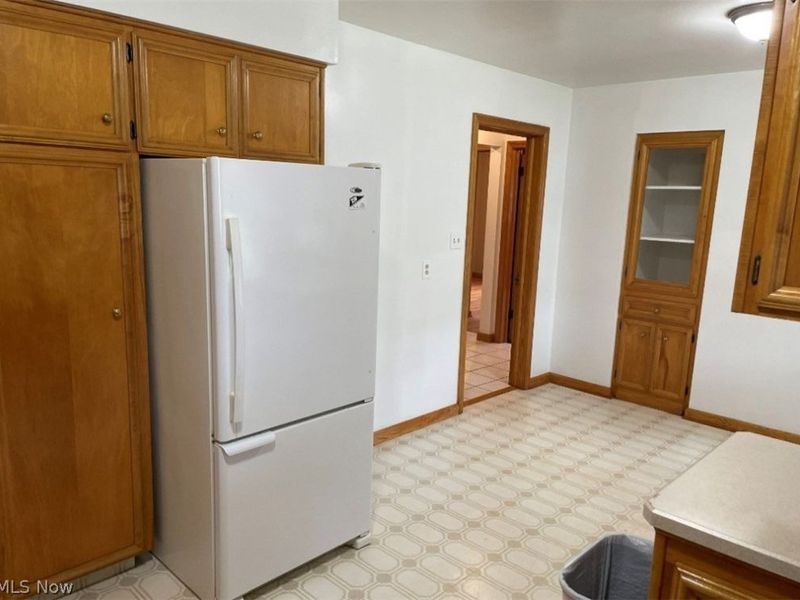 857 5th Street, Struthers, OH 44471 Photo 11