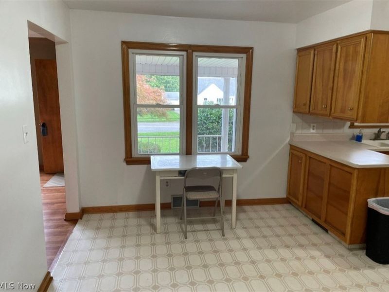 857 5th Street, Struthers, OH 44471 Photo 9