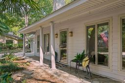 2321 Chairmaker Court photo 4