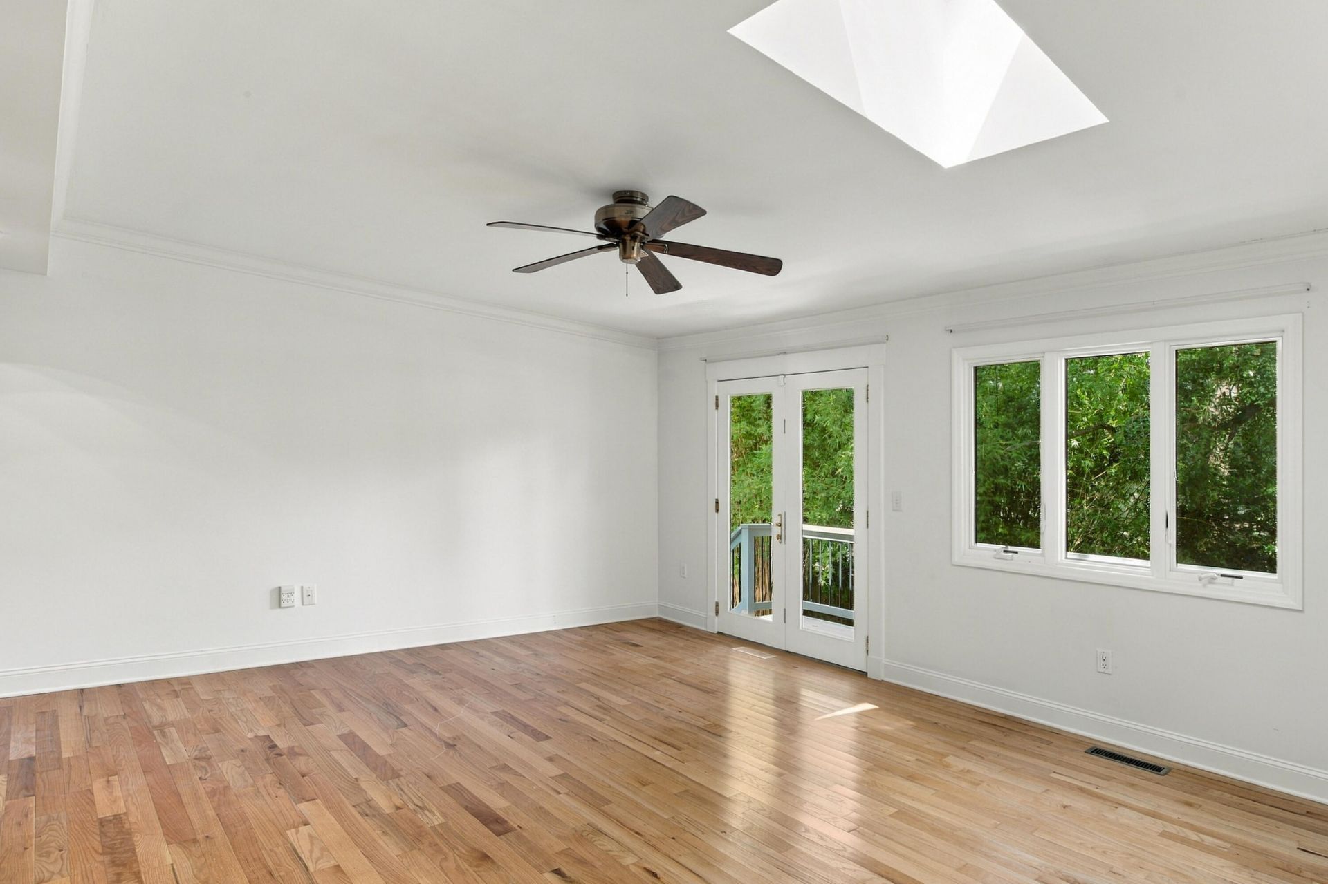 2321 Chairmaker Court Photo 27