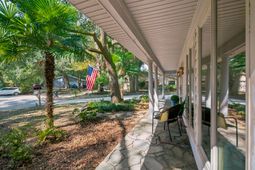 2321 Chairmaker Court photo 4