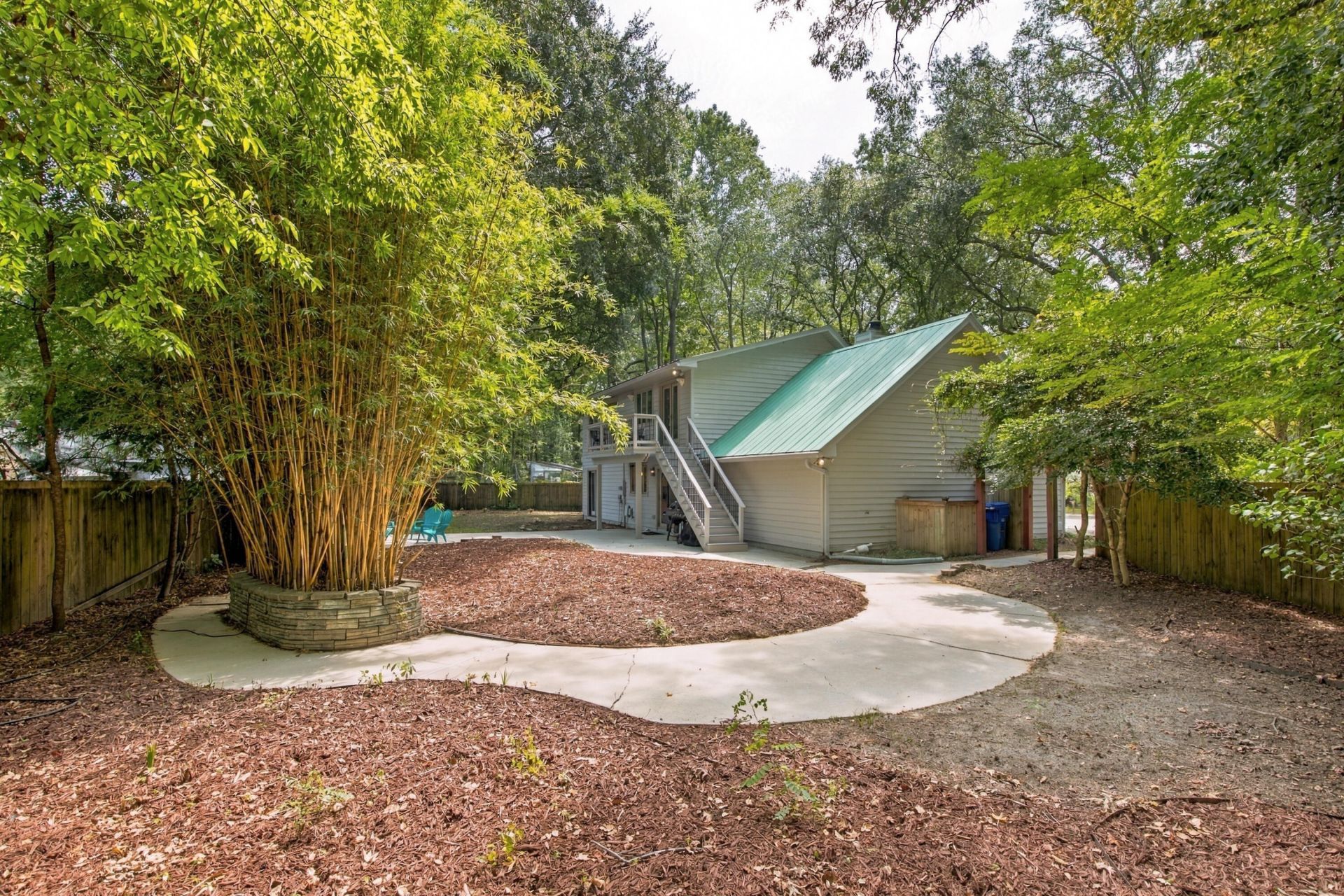 2321 Chairmaker Court Photo 40